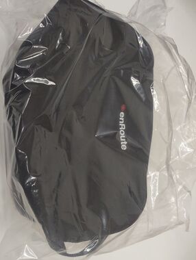 enRoute Black Travel Eye Mask